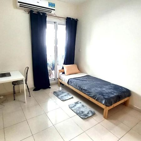 Dubai Homestay - Private Single Room Εξωτερικό φωτογραφία