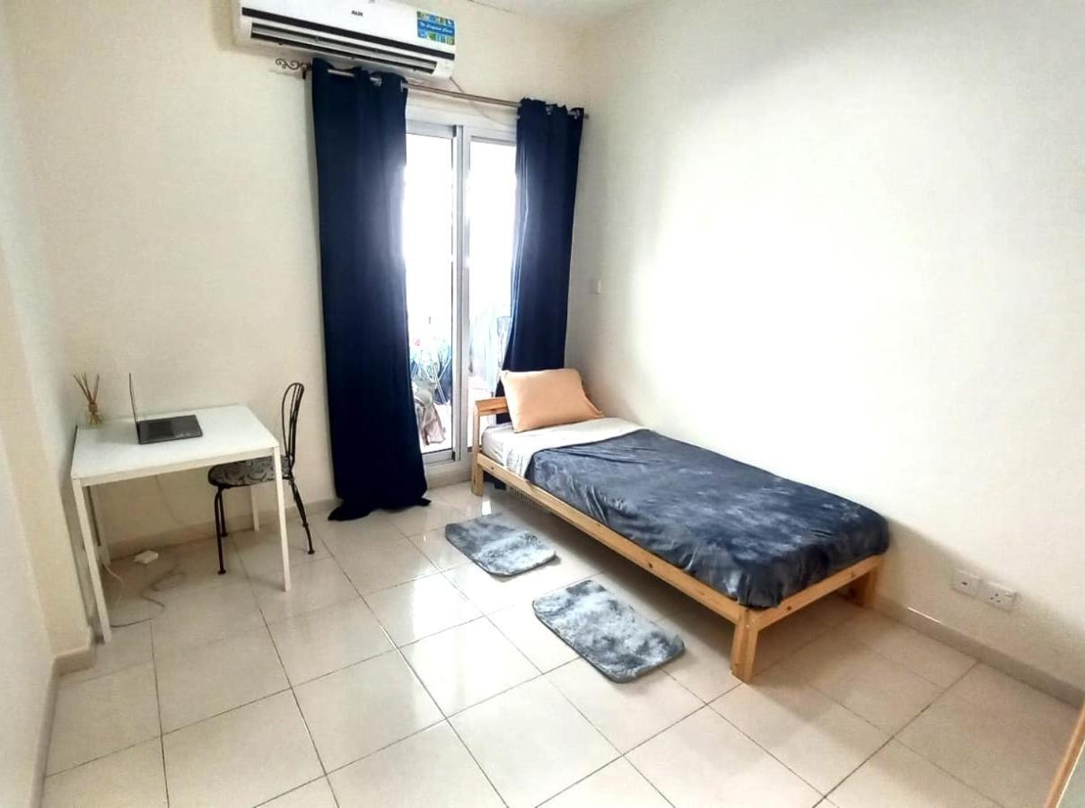 Dubai Homestay - Private Single Room Εξωτερικό φωτογραφία